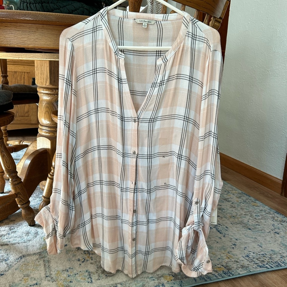Calvin Klein Jeans Cream and Black Plaid Button-Down Shirt NWTO